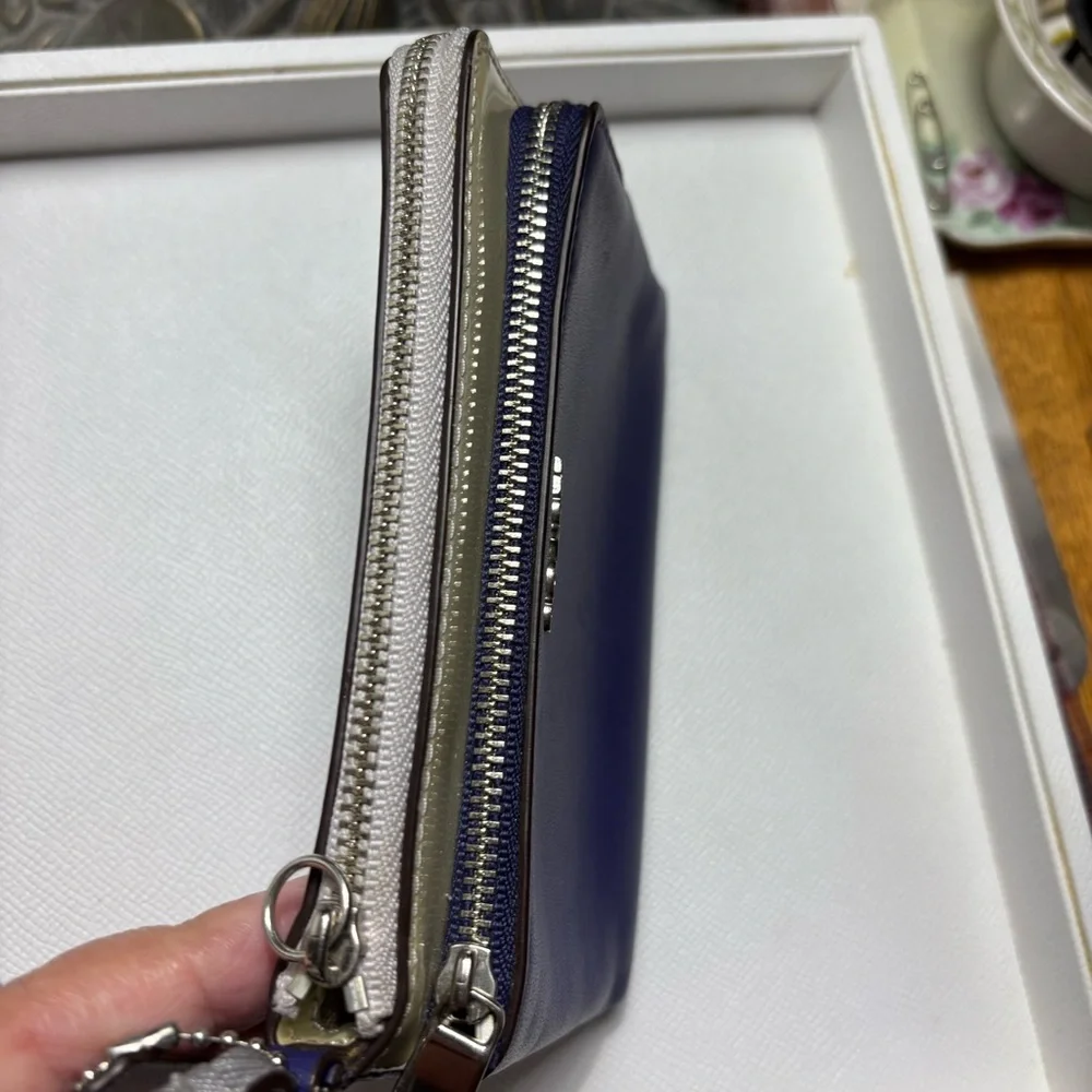 Coach Periwinkle Blue & Cream Double Corner Zip Wristlet - Picture 4 of 14